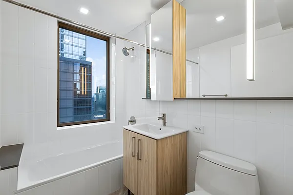 Rented by Greystar | media 5