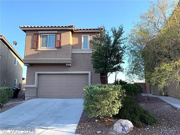 2nd image of 3857 Carisbrook Dr
