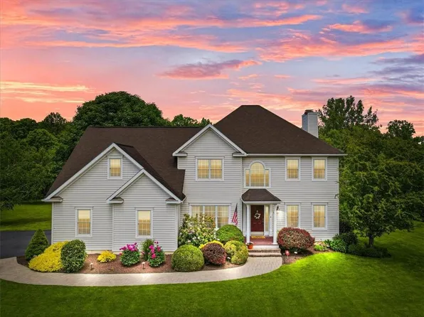 11 Hawk Hill Road, New Paltz, NY 12561