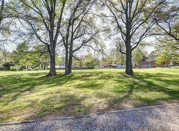 5th image of 5401 Bondsor Ln