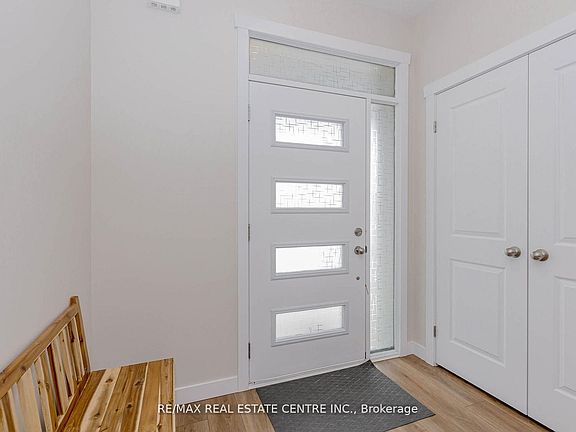 5th image of 8 Moon Cres