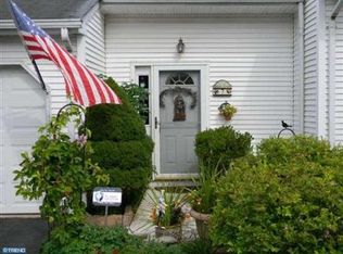 7 Basil Dr, Lumberton, NJ 08048