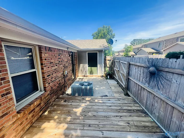 8142 Oldfield Rd SW #6E — Photo 12