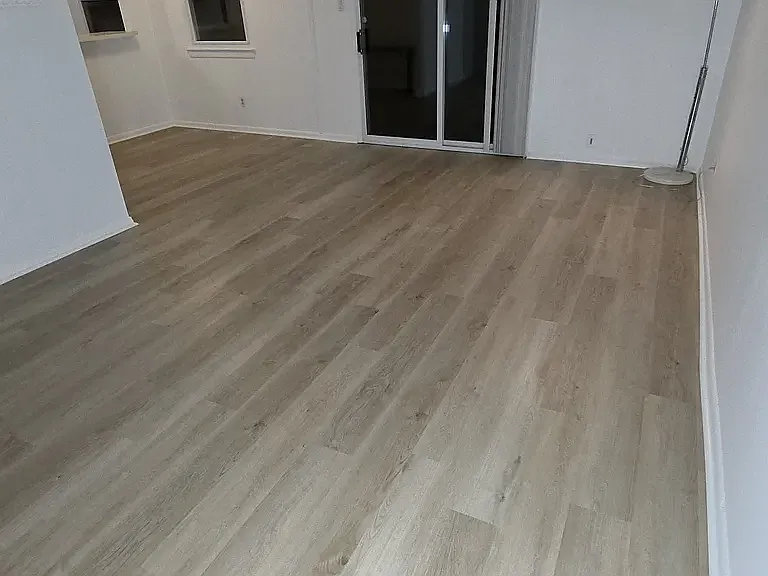 2 bed, 934 sqft, $2,150 — Photo 3
