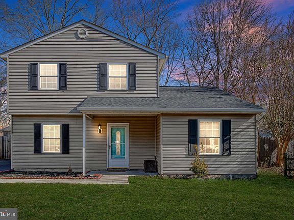 2nd image of 5509 Peters Ln