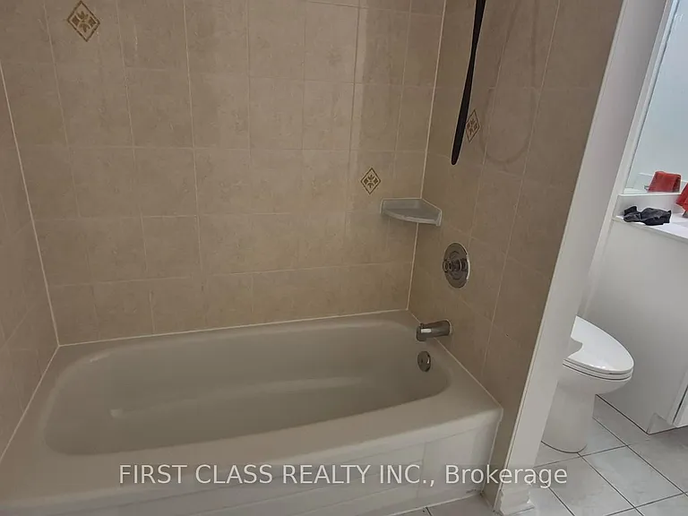 2213 Rodick Rd #BASEMENT — Photo 8