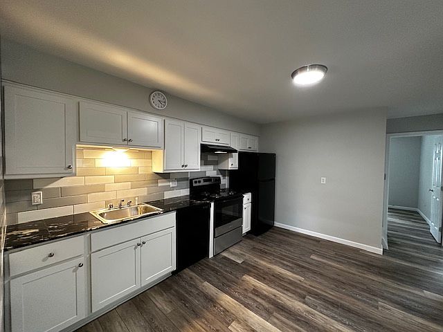1st image of 3512 W 26th St #3