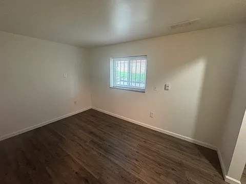 386 E 15th Ave #386 — Photo 11