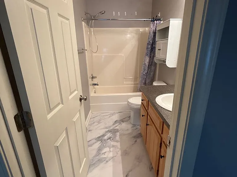 317 Bainbridge Dr #N — Photo 27
