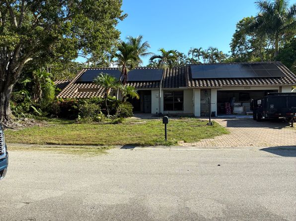 5869 Tallowood Cir