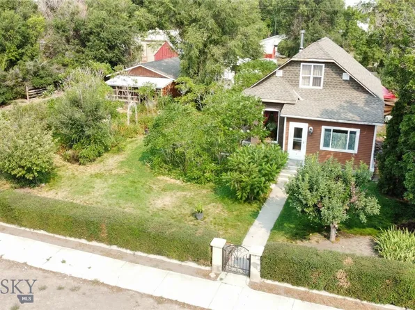 9 1st St E, Whitehall, MT 59759