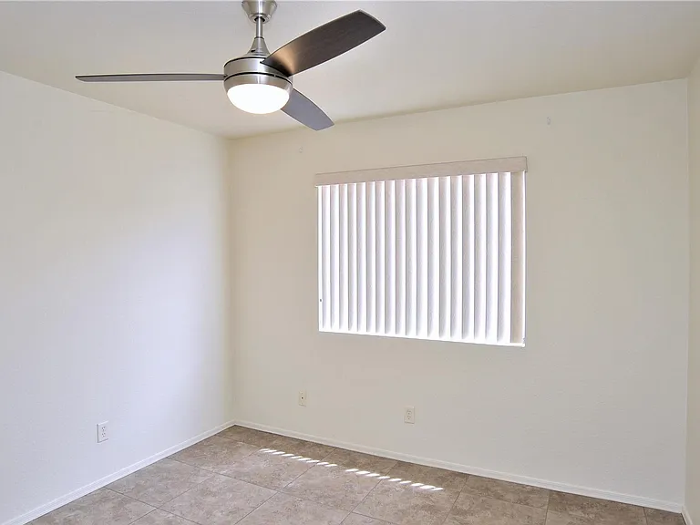 2633 W Cezanne Cir — Photo 19