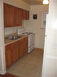 2nd image of 1616 Pelham Pl APT 3