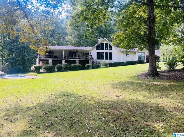 3432 Queenstown Rd, Trussville, AL 35173