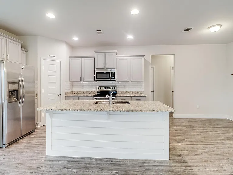 6865 Sweetclover Dr — Photo 15