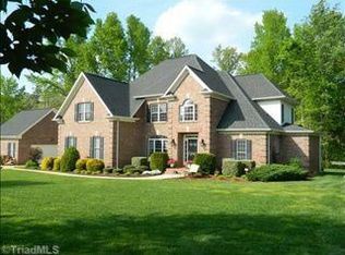 2502 Hillsdale Forest Ct, Summerfield, NC 27358