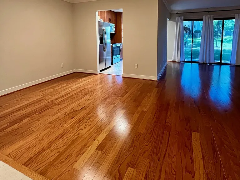 304 Hilltop Ln #C — Photo 18