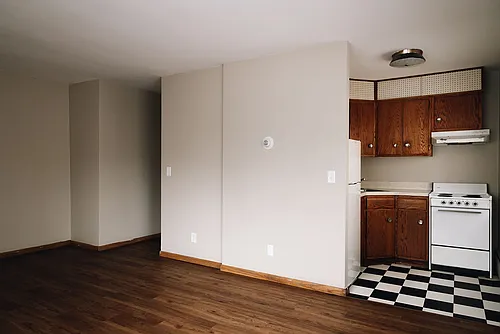 Floor plan 104