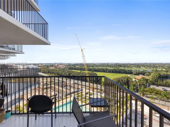 5252 NW 85th Ave APT 1110, Doral, FL 33166