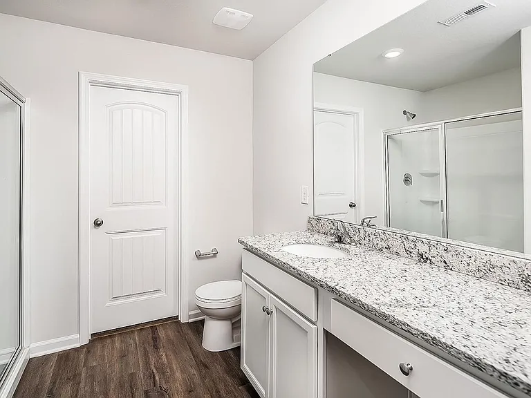 521 Hawley St — Photo 18