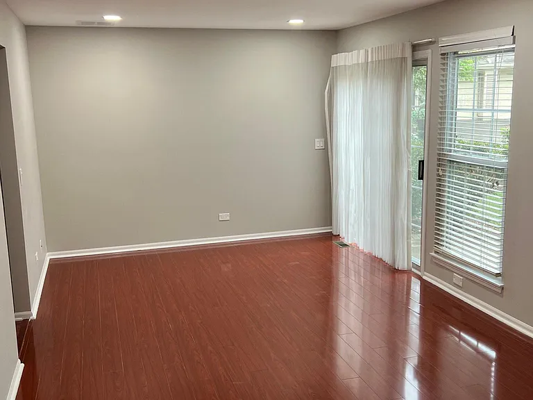 1234 Old Mill Ln — Photo 2