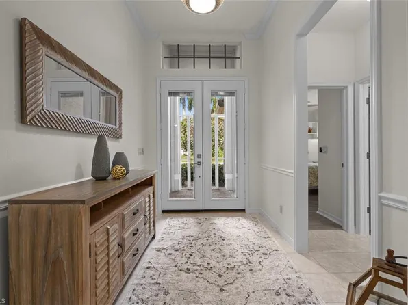 8760 Ventura WAY, NAPLES, FL 34109