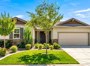 1051 Carson River Dr, Lincoln, CA 95648