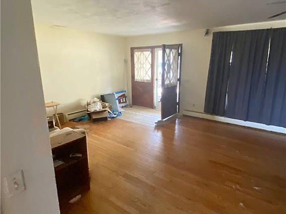 5th image of 1305 Orville Ct
