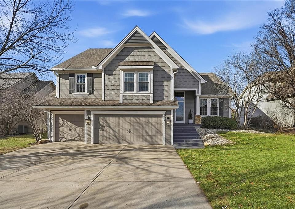 8912 N Bales Ave, Kansas City, MO 64156 | Zillow