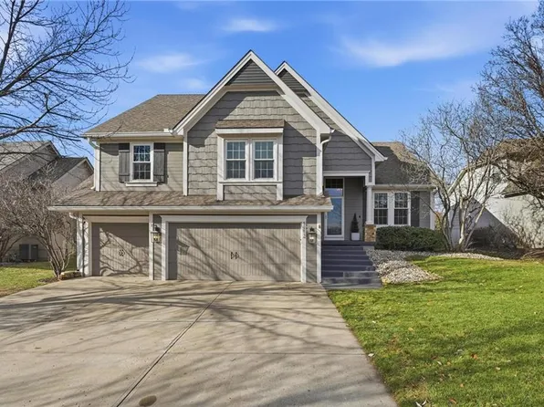 8912 N Bales Ave, Kansas City, MO 64156