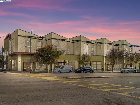 2400 Dowling Pl Unit 8, Berkeley, CA 94705