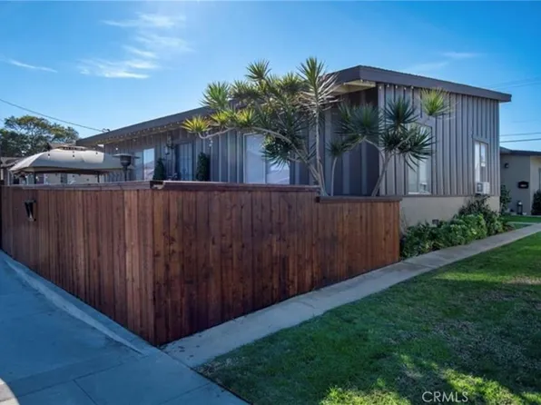 24601 Pennsylvania Ave, Lomita, CA 90717