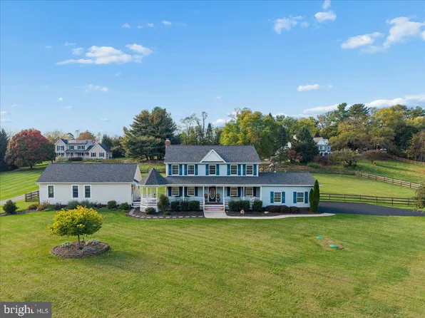 2994 Hope Mills Ln, Adamstown, MD 21710