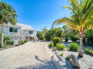 1446 Sandpiper Cir, Sanibel, FL 33957