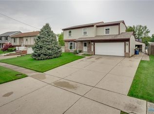 2454 Shallowford Dr, Toledo, OH 43611