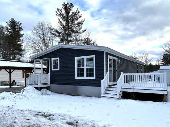 609 Canterbury Dr, Exeter, NH 03833