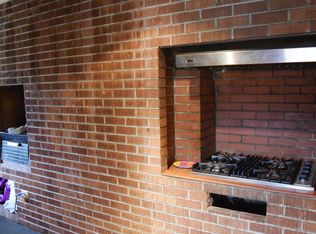 10501 Hillside Dr, Anchorage, AK 99507