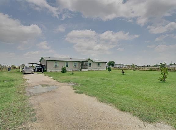 3rd image of 4208 County Road 913