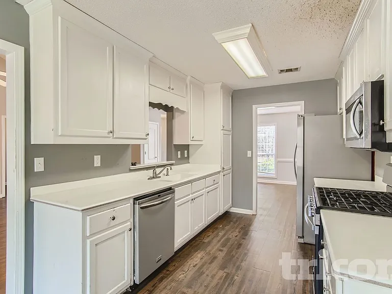1105 River Green Ct — Photo 14