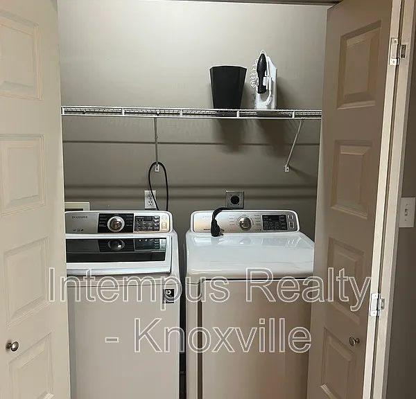 229 Deaderick Ave — Photo 21