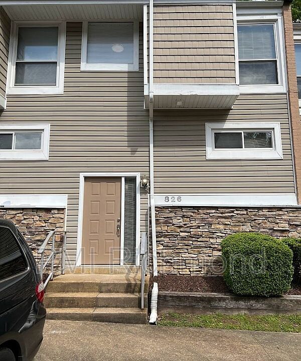 1st image of 826 Wales Dr