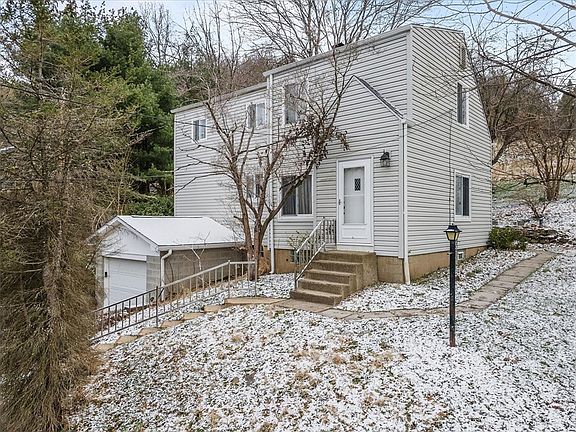2nd image of 108 & 114 Yates Ln
