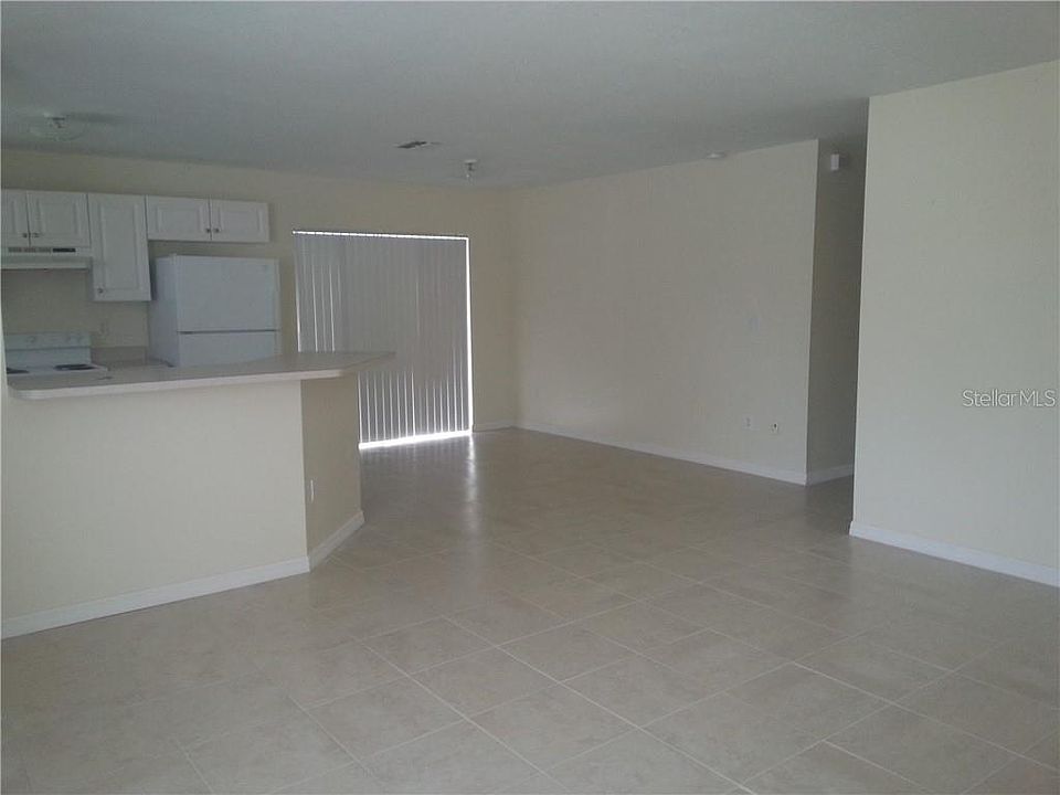 1st image of 2492 15th Ave S