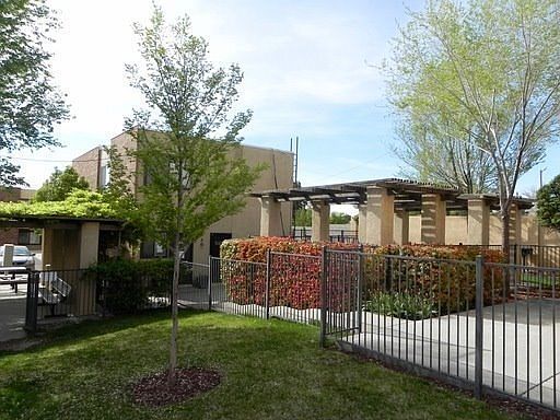 5th image of 12621 Lomas Blvd NE APT 36