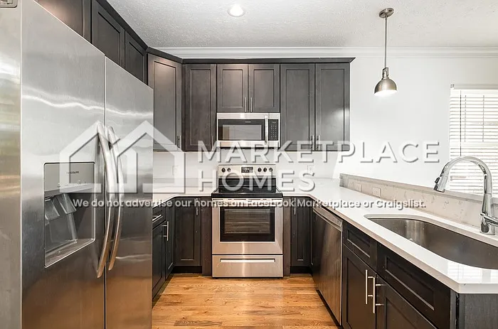 173 Peach St — Photo 11