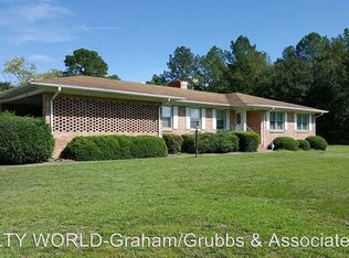 11601 Johns Rd, Laurinburg, NC 28352
