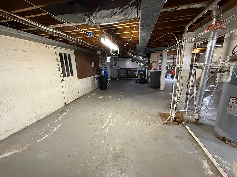5231 John Marshall Hwy — Photo 33