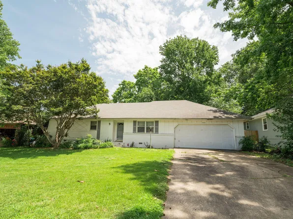 3622 S Ferguson Avenue, Springfield, MO 65807