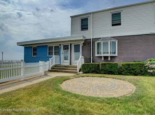 6 Vine Ct, Long Branch, NJ 07740