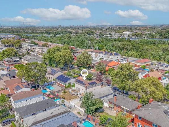 2150 Royce Street image 6 of 36